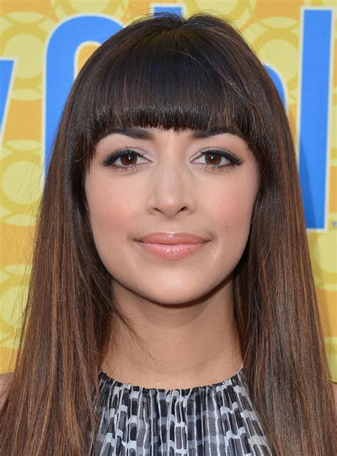 Hannah Simone